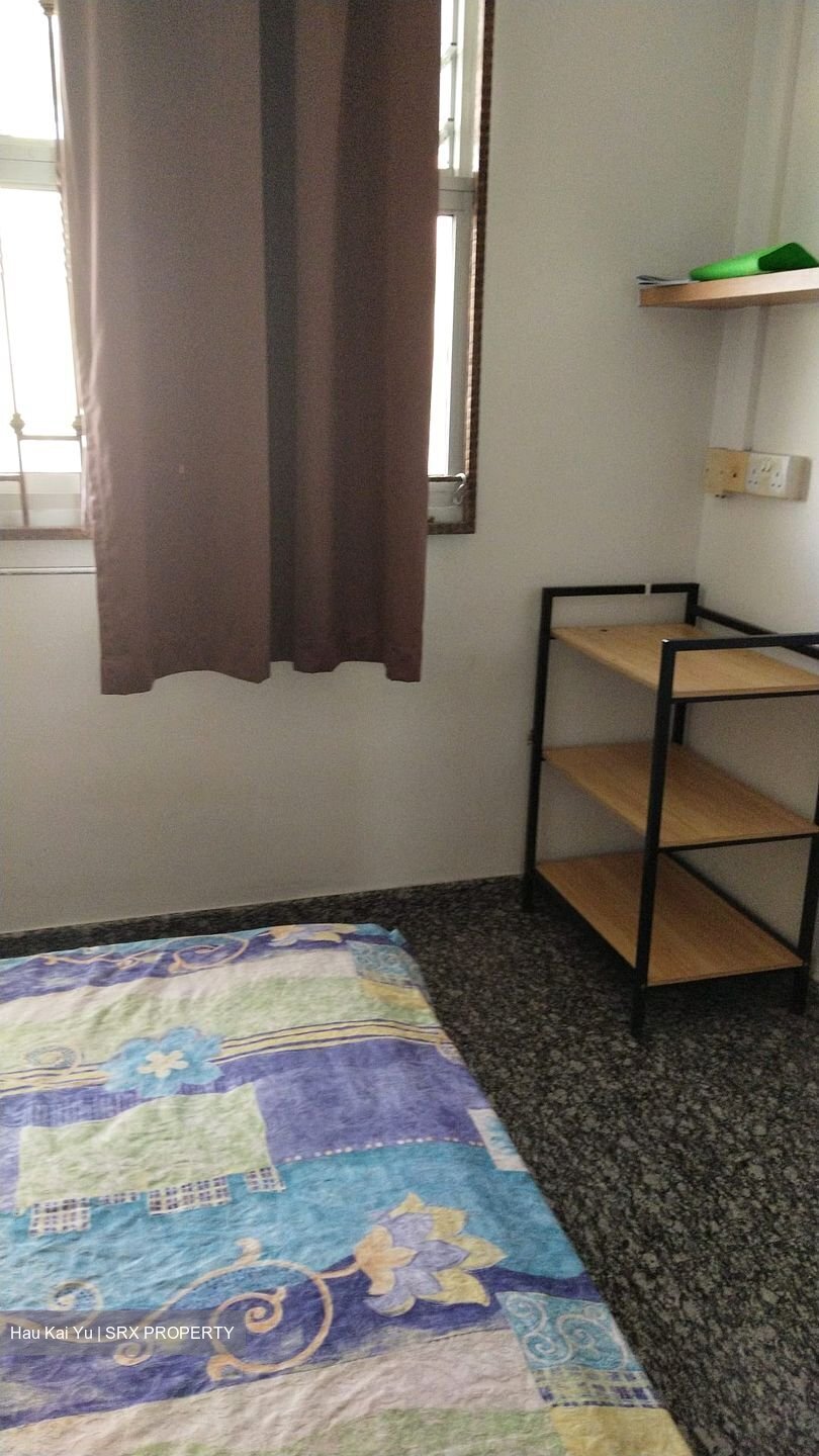 Hougang Avenue 8 (Hougang),  #457594011